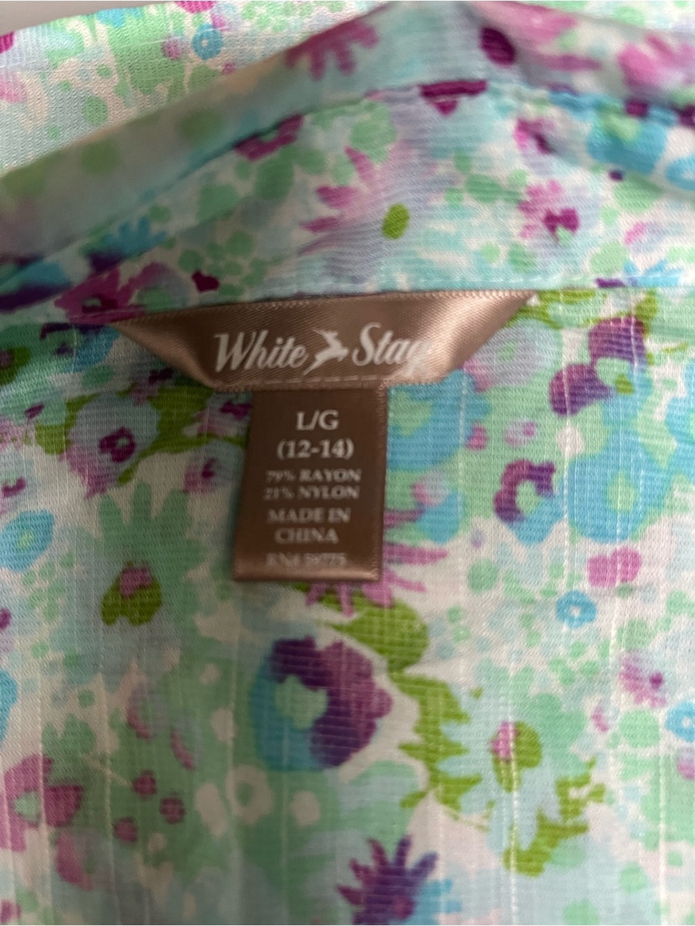 White Stag Pastel Floral Button-Up Blouse - Picture 12 of 13